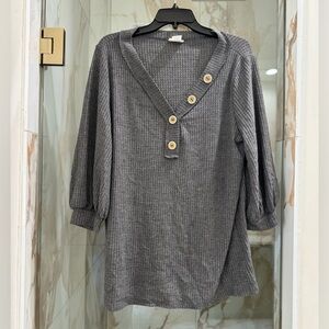 BiBi grey button up long sleeve blouse